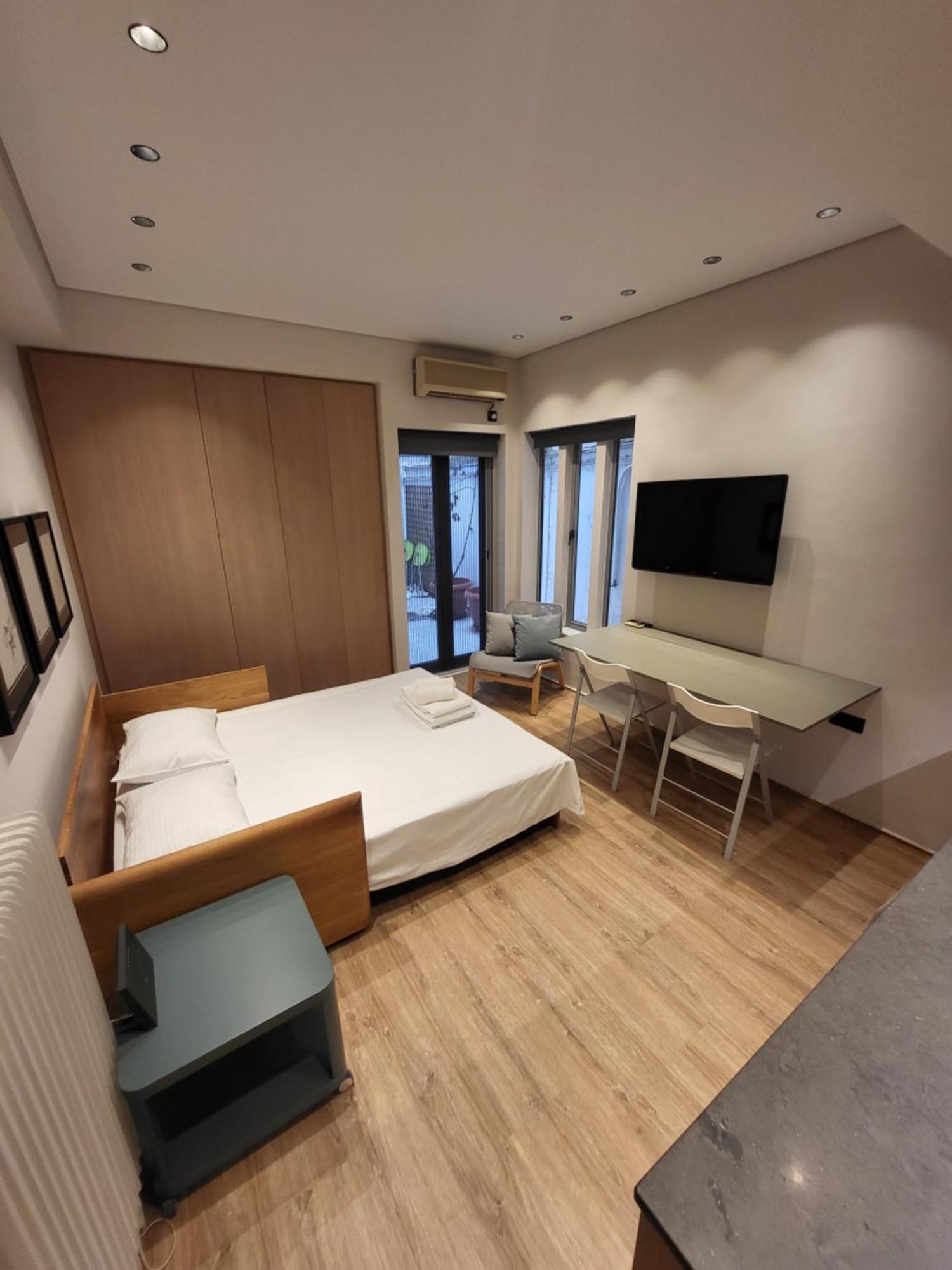 Cozy Kolonaki Apartment *